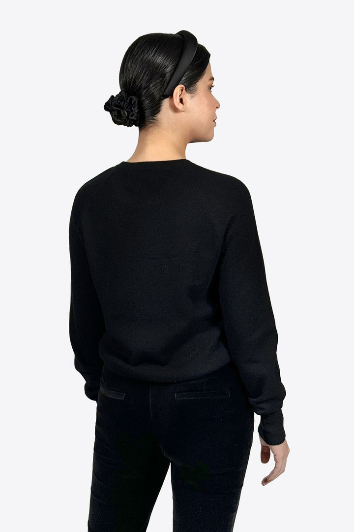 embellished cashmere sweater black (silver bow)