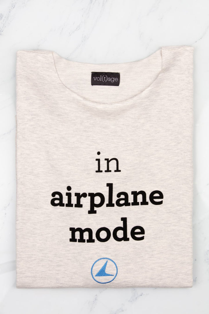 IN AIRPLANE MODE boyfriend smart-shirt