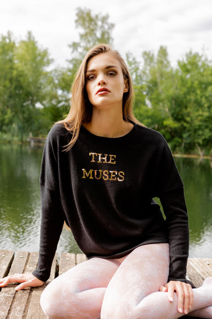 THE MUSES-have your back! pullover